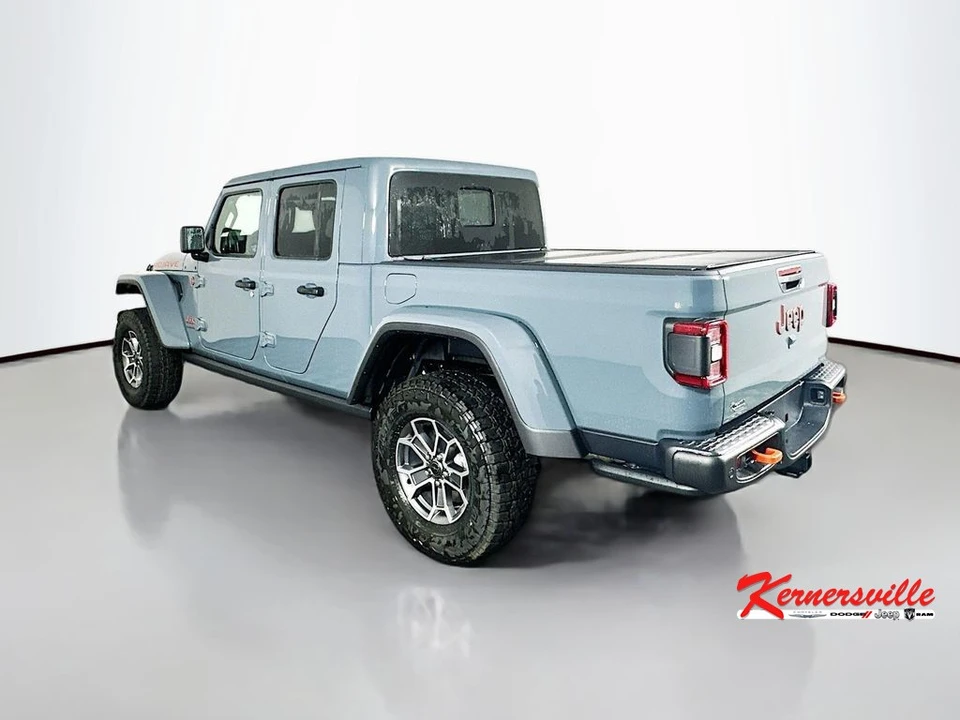 2025 Jeep JT Gladiator - Image 5 of 12