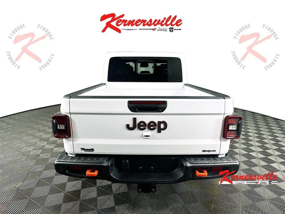 2025 Jeep JT Gladiator - Image 6 of 12