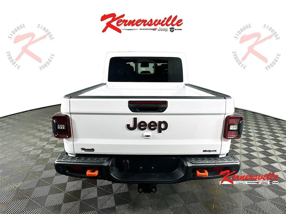2025 Jeep JT Gladiator - Image 6 of 12