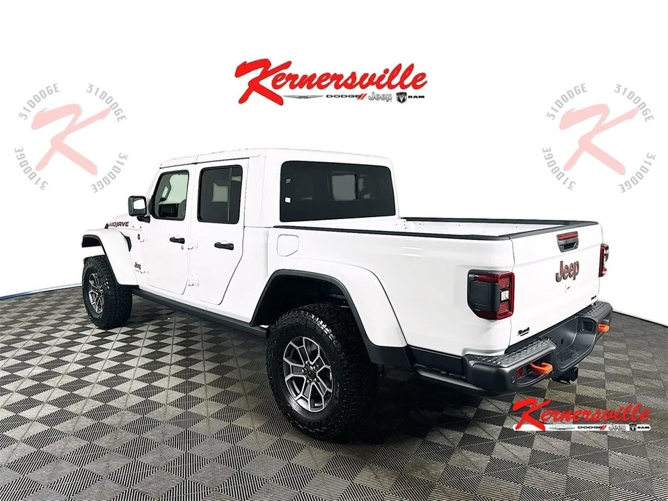 2025 Jeep JT Gladiator - Image 5 of 12