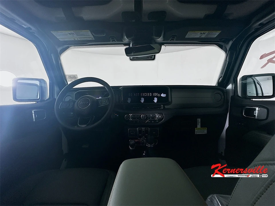 2025 Jeep JT Gladiator - Image 9 of 12