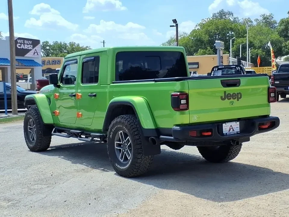 2025 Jeep JT Gladiator - Image 6 of 10