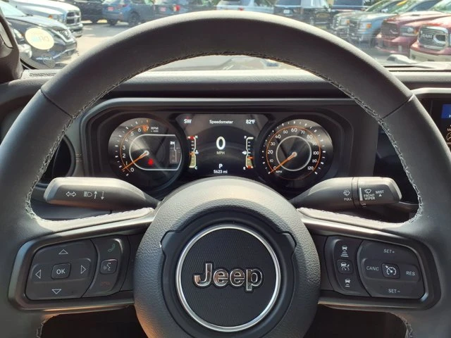 2025 Jeep JT Gladiator - Image 17 of 20