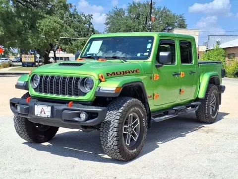 2025 Jeep Gladiator Mojave X