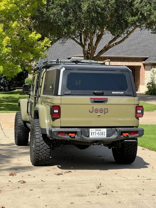 2025 Jeep JT Gladiator - Image 3 of 21