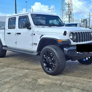 2025 Jeep Gladiator Sport S