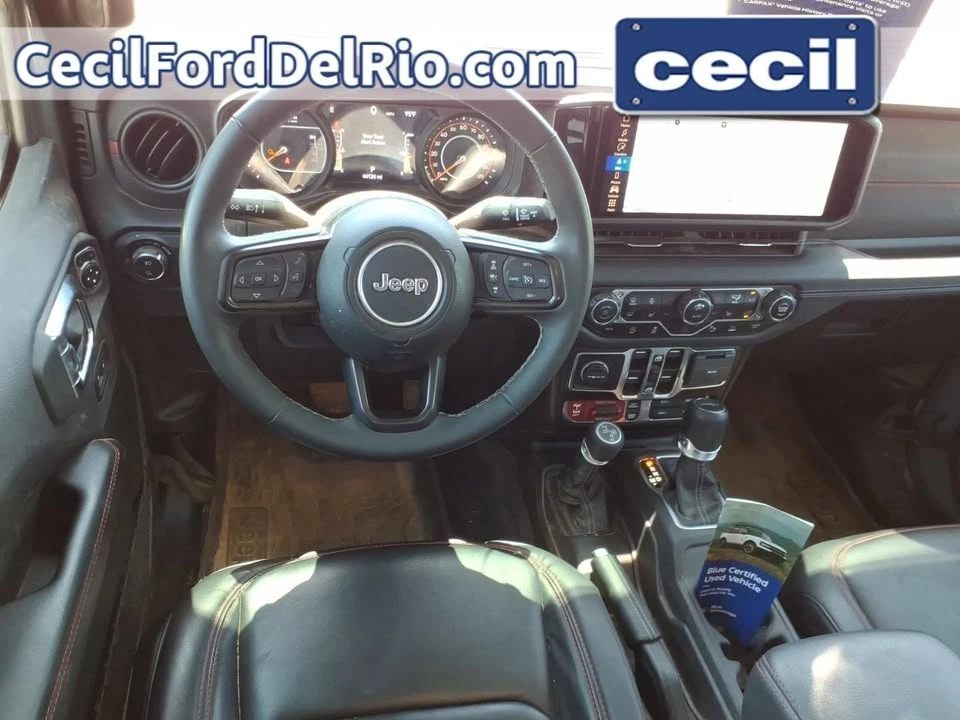 2025 Jeep JT Gladiator - Image 11 of 20