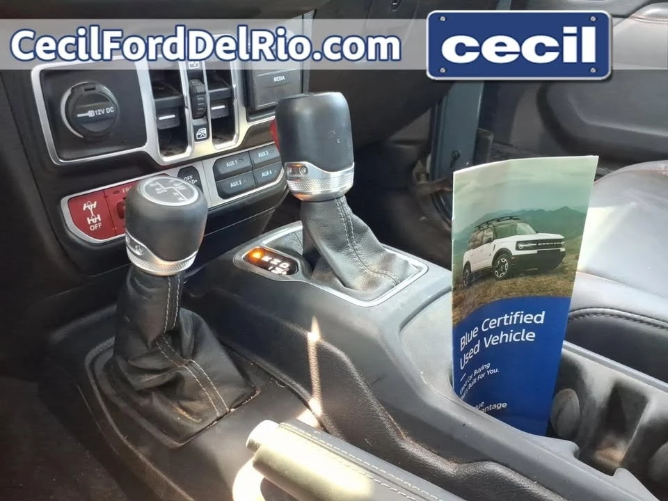 2025 Jeep JT Gladiator - Image 18 of 20