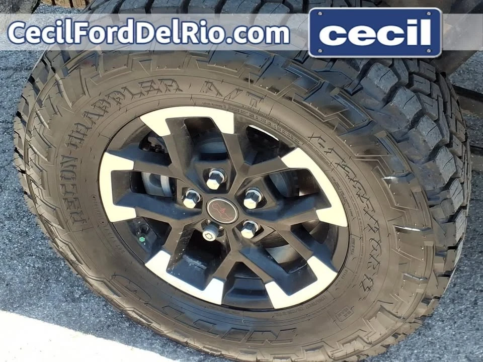 2025 Jeep JT Gladiator - Image 7 of 20