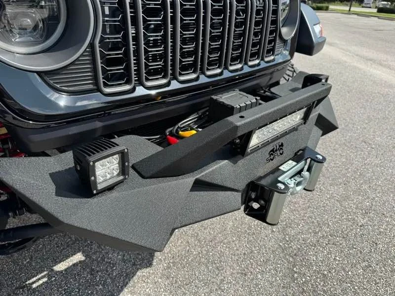 2025 Jeep JT Gladiator - Image 5 of 20