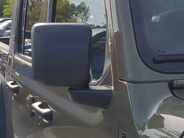 2025 Jeep JT Gladiator - Image 10 of 19