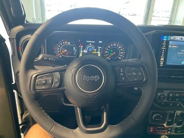 2025 Jeep JT Gladiator - Image 7 of 19
