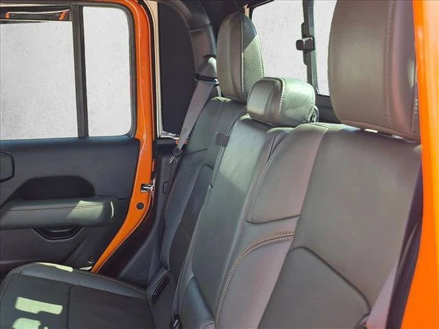 2025 Jeep JT Gladiator - Image 9 of 11