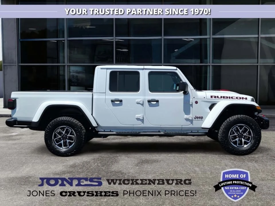 2025 Jeep JT Gladiator - Image 9 of 18