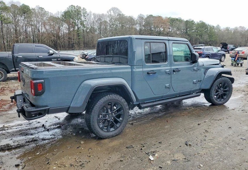 2025 Jeep JT Gladiator - Image 3 of 10