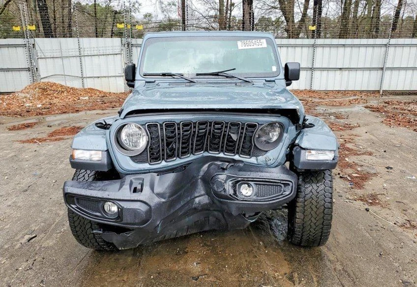 2025 Jeep JT Gladiator - Image 5 of 10