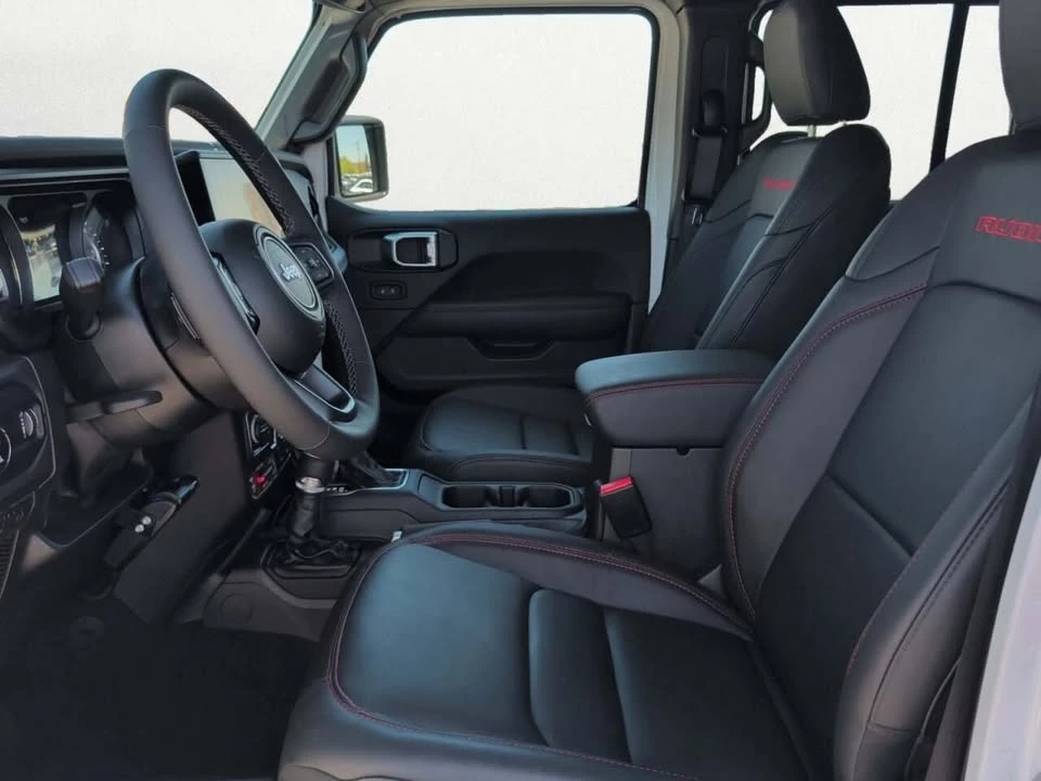2025 Jeep JT Gladiator - Image 13 of 18