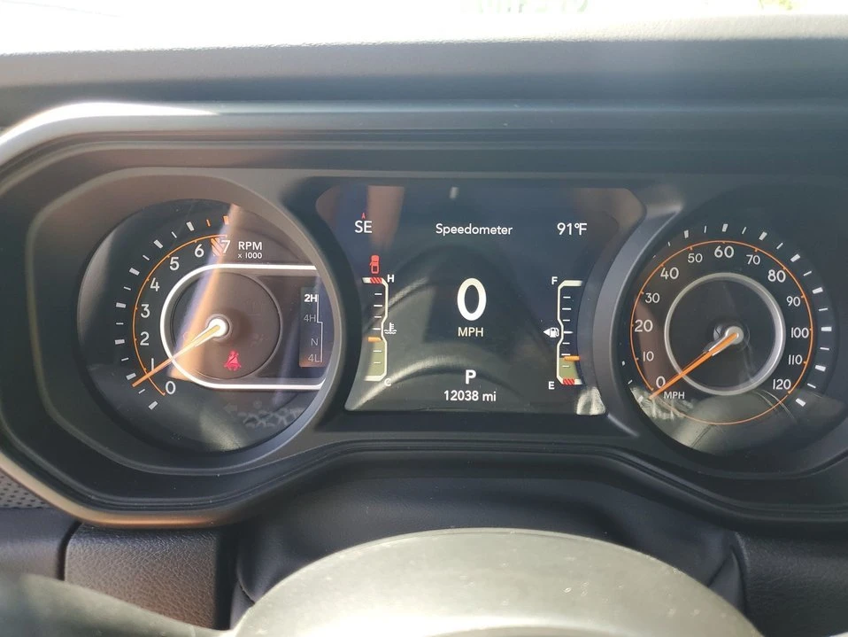 2025 Jeep JT Gladiator - Image 18 of 20
