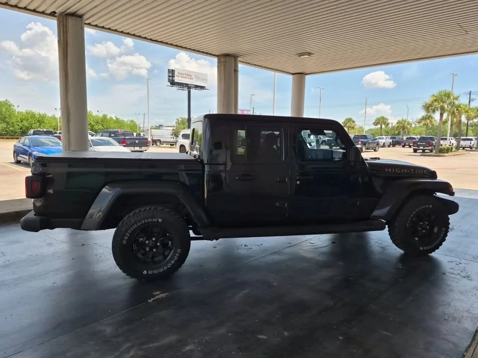 2025 Jeep JT Gladiator - Image 4 of 18