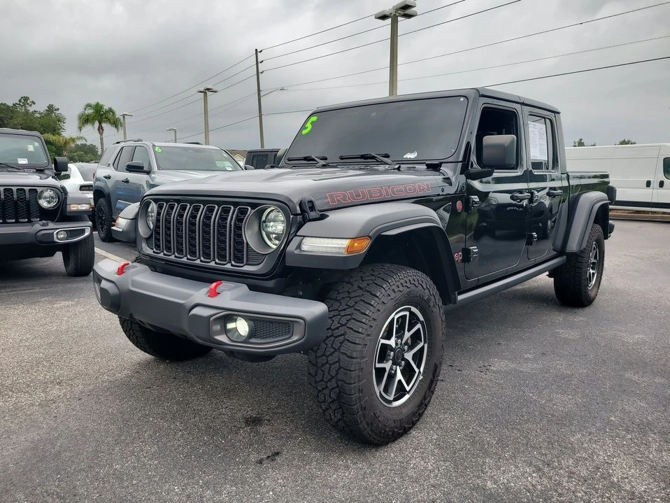 2025 Jeep JT Gladiator - Image 3 of 20