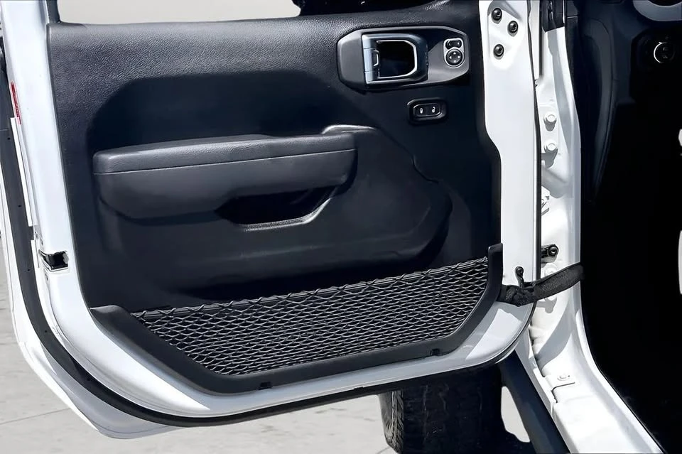 2025 Jeep JT Gladiator - Image 17 of 20