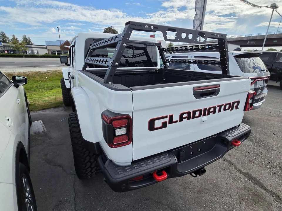 2025 Jeep JT Gladiator - Image 7 of 12