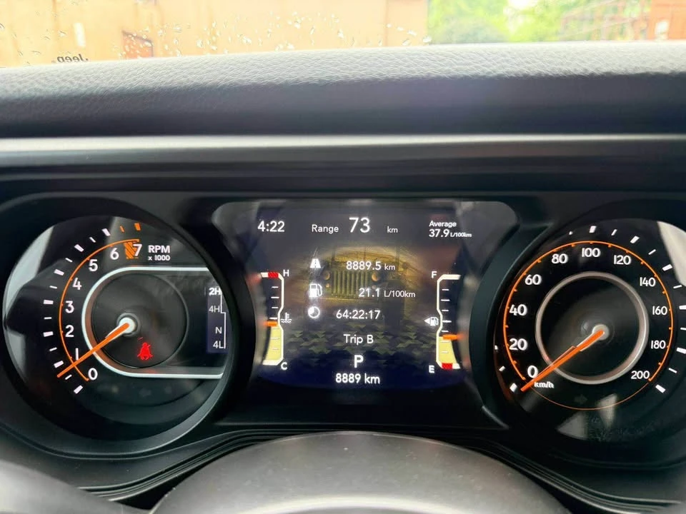 2025 Jeep JT Gladiator - Image 12 of 17