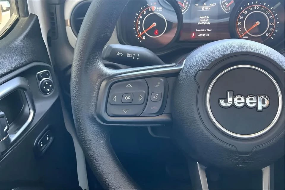 2025 Jeep JT Gladiator - Image 10 of 20