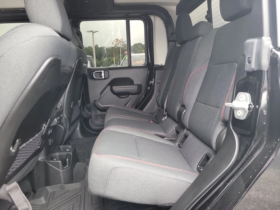 2025 Jeep JT Gladiator - Image 12 of 20