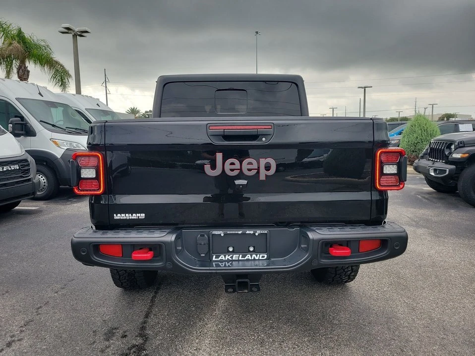 2025 Jeep JT Gladiator - Image 5 of 20