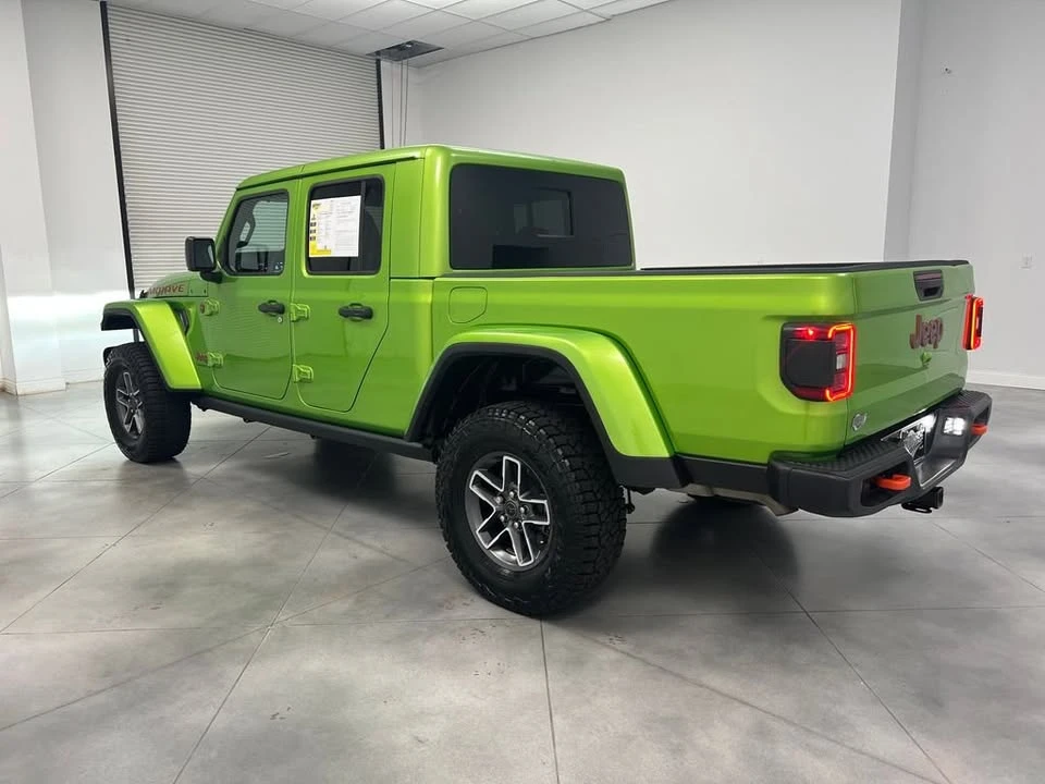 2025 Jeep JT Gladiator - Image 3 of 15