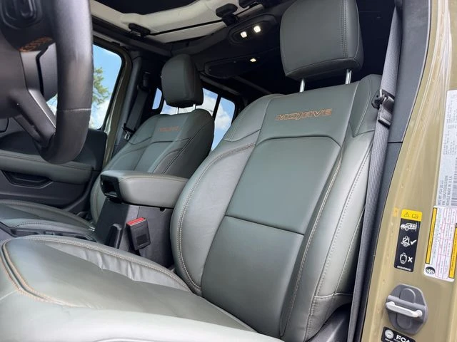 2025 Jeep JT Gladiator - Image 10 of 20