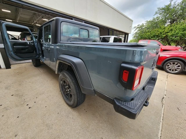 2025 Jeep JT Gladiator - Image 6 of 10