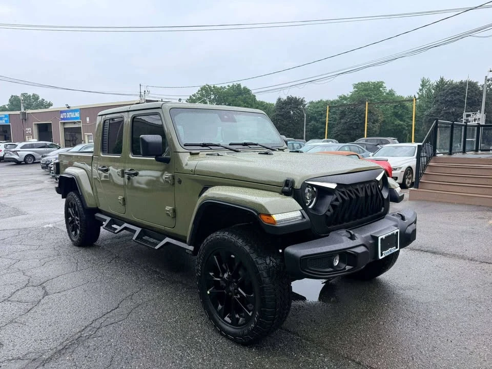 2025 Jeep JT Gladiator - Image 3 of 17