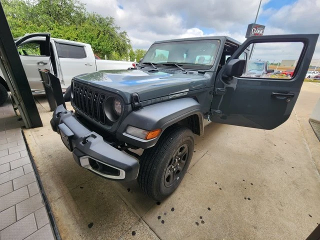 2025 Jeep JT Gladiator - Image 3 of 10