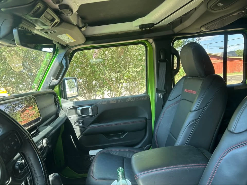 2025 Jeep JT Gladiator - Image 2 of 4