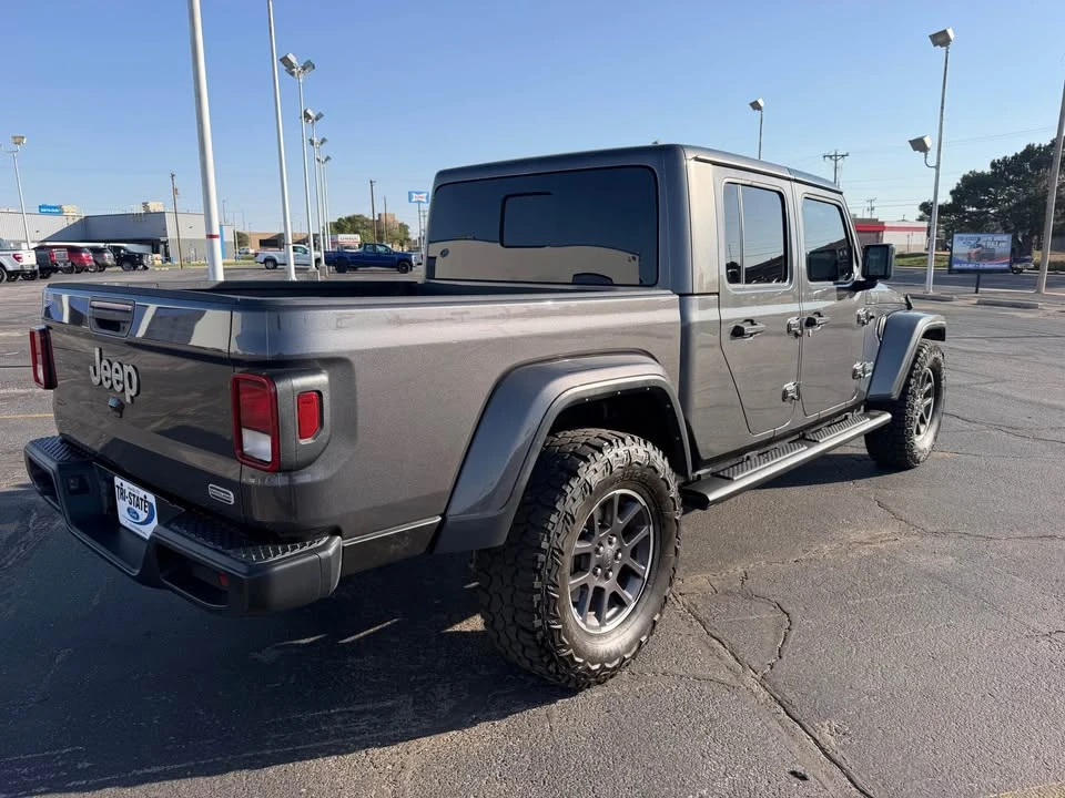 2025 Jeep JT Gladiator - Image 3 of 9