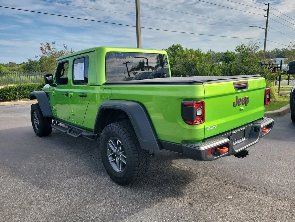 2025 Jeep JT Gladiator - Image 6 of 20