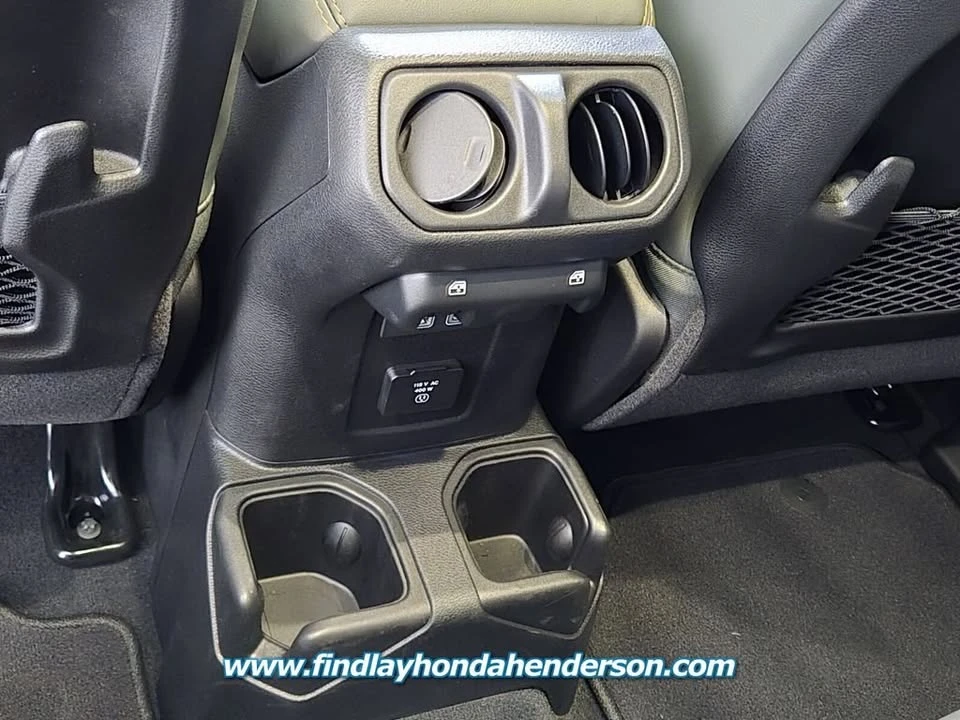 2025 Jeep JT Gladiator - Image 18 of 20