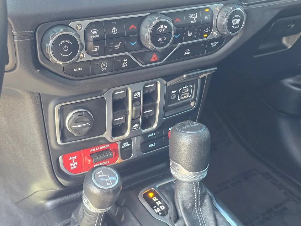 2025 Jeep JT Gladiator - Image 12 of 20