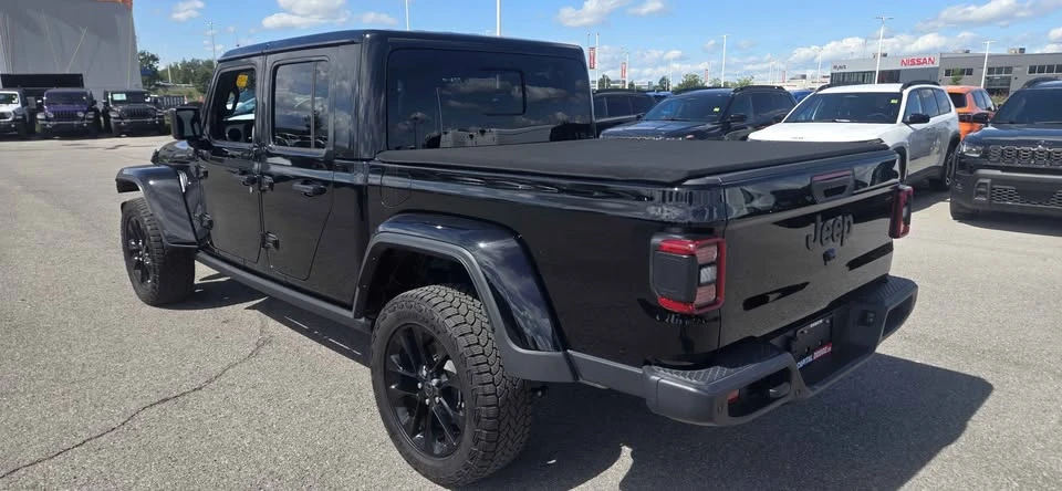 2025 Jeep JT Gladiator - Image 4 of 11