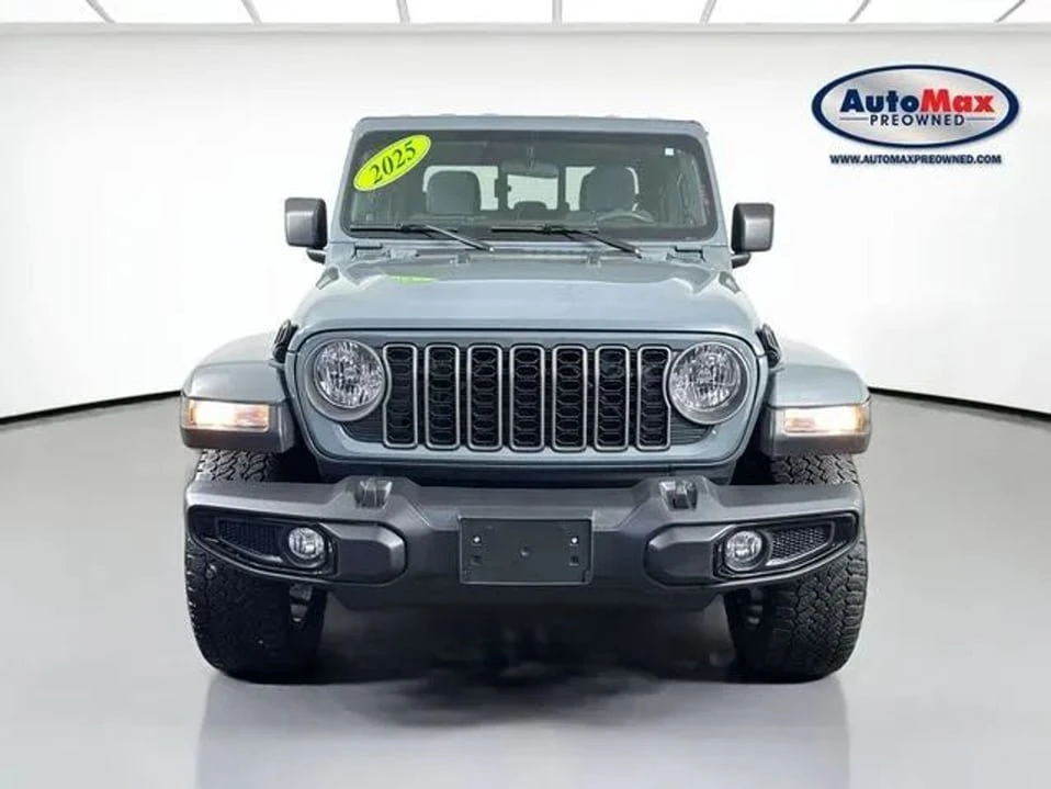2025 Jeep JT Gladiator - Image 2 of 20