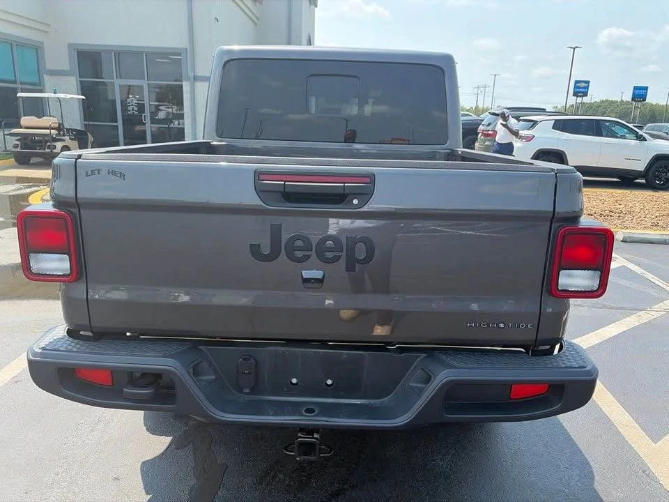 2025 Jeep JT Gladiator - Image 8 of 20