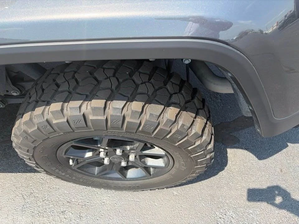 2025 Jeep JT Gladiator - Image 12 of 20