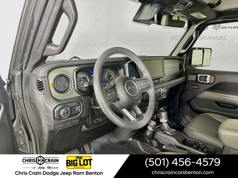 2025 Jeep JT Gladiator - Image 10 of 20