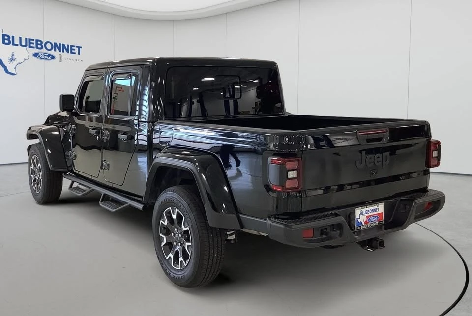 2025 Jeep JT Gladiator - Image 7 of 20