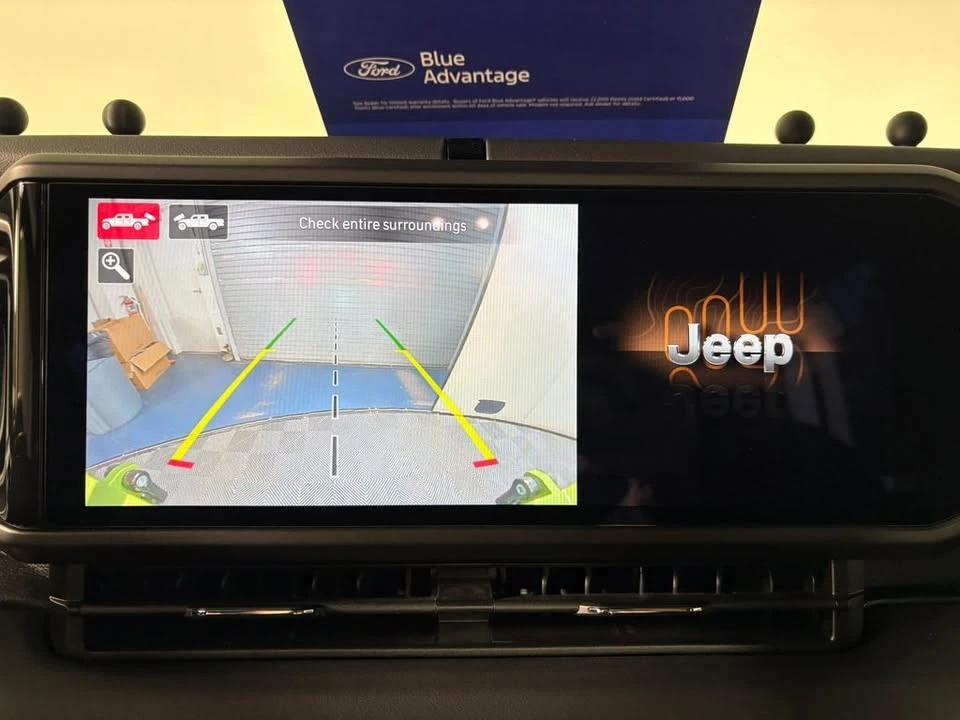 2025 Jeep JT Gladiator - Image 11 of 19