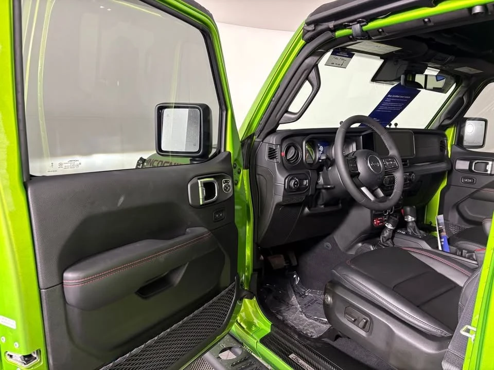 2025 Jeep JT Gladiator - Image 8 of 19