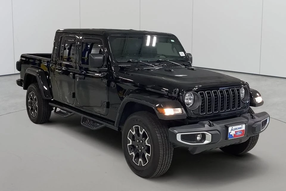 2025 Jeep JT Gladiator - Image 3 of 20