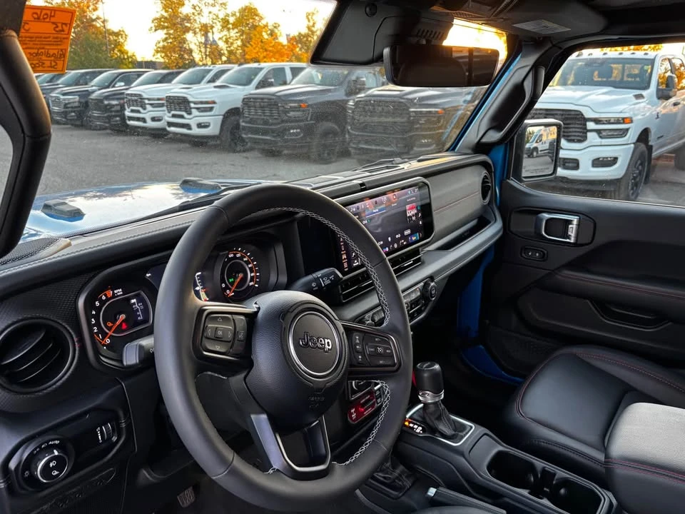 2025 Jeep JT Gladiator - Image 3 of 12